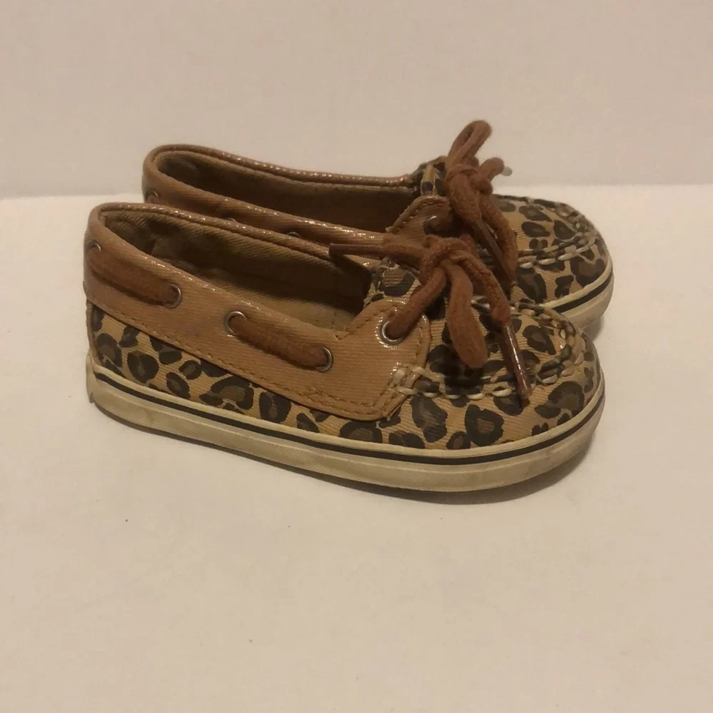 Sperry Baby Girls Size 4M Cheetah Print Boat Shoes